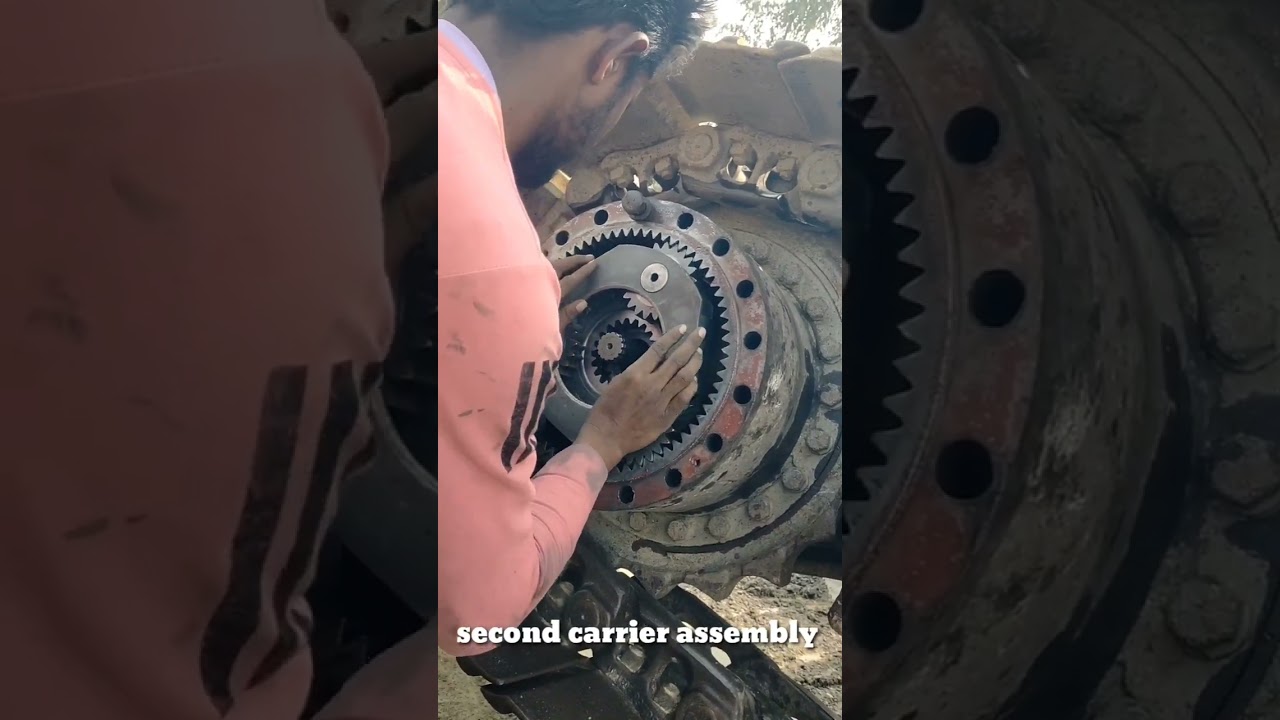 volvo 300 how to repair track device|| kaise motor repair Karan excavator ।। final device repair
