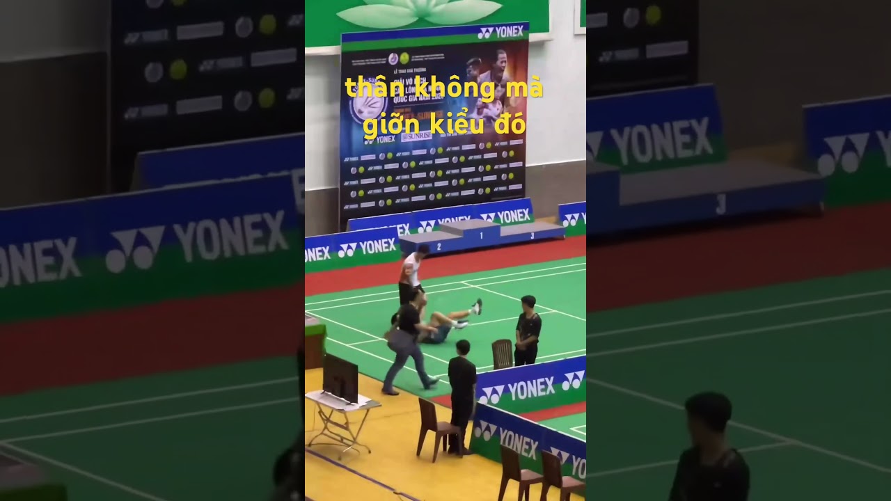 thân không mà vậy #badminton #badmintonlovers #mhkb #diendancaulongvn