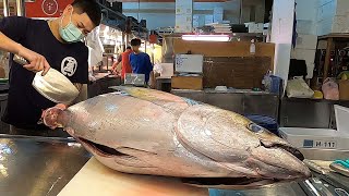 Taiwanese Street Food -Tuna Sashimi鮪魚生魚片