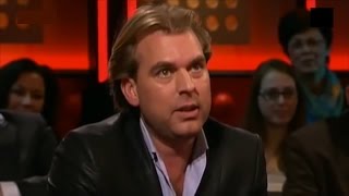 Rutger Castricum van alle kanten aangevallen in DWDD