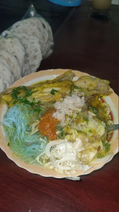 story wa makan soto ayam balungan