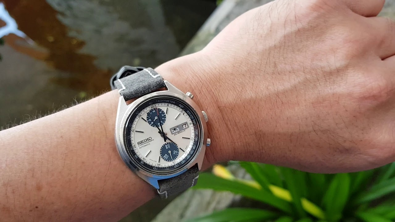 Very Rare Seiko panda 6138 8001 - YouTube