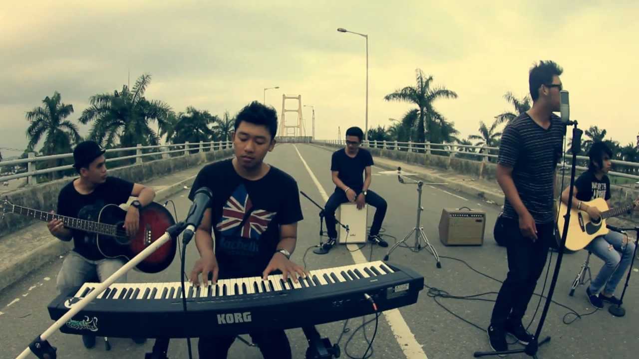 Akankah Dia - Sidepony (Beautiful Monday Acoustic Cover)