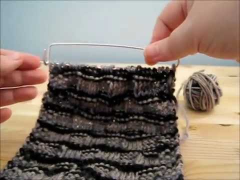 Using Scrap Yarn Instead of Stitch Holders - PurlsAndPixels