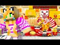 STRASZNY KLAUN RONALD z McDonald’s PRANK na JULI w Minecraft! 🤡 (popłakała sie)