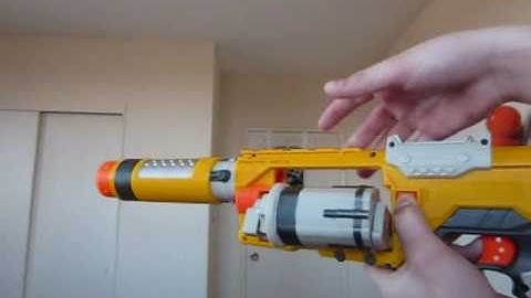 Nerf N-Strike Spectre REV-5 Review (Accuracy Test)