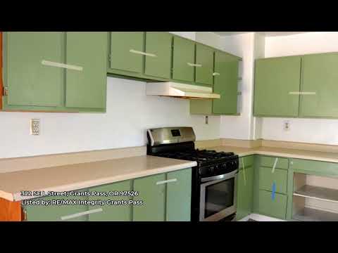 322 SE L Street, Grants Pass, OR home video tour