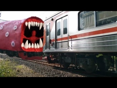 Как выглядит поезд пожиратель в реальной жизни Penampakan Train Eater makan kereta - YouTube