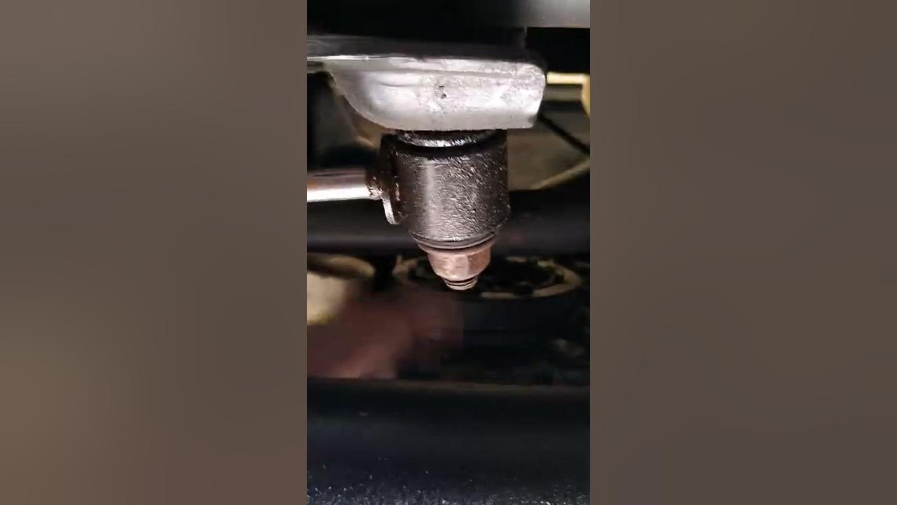 2008 Jeep Wrangler 3.8 leaking oil let's see what we find - YouTube
