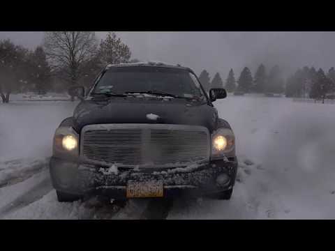2006 Dodge Durango SLT 5.7L Hemi AWD Donuts in the Snow