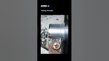 Making threads #cnc #cnctools #cuttingtools #carbide #cncmachining #cnclathe