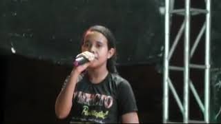 Download Adoração de Isaías // Moema Luz Mp3 and Video Adoração de Isaías // Moema Luz