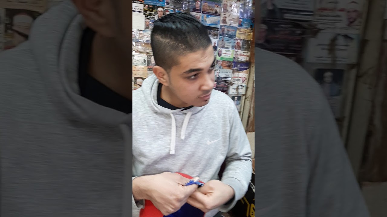 ناصر الطرابيشى صانع الوجاهه والقارئ الشيخ طه النعمانى  طريقه  لف الشال المدرج