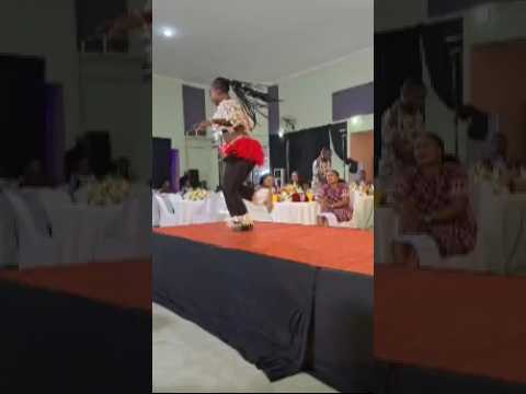 LIVE SAIDA KALOLI DANCER SHOWS HER ABILITY OF DANCING I MNENGUAJI WA SAIDA AKILISAKATA JUKWAANI