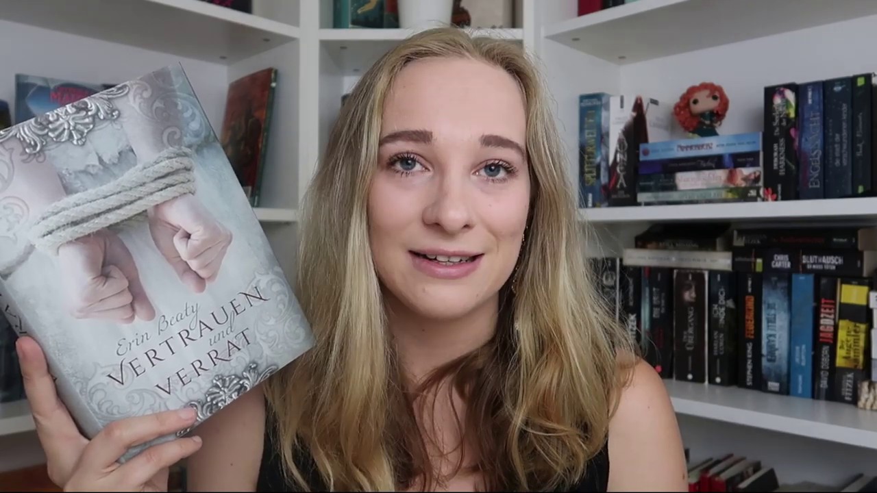 #BookTubeContest - 1. Beitrag: Being Sandra - YouTube