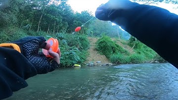 Câu cá suối bằng mồi bột - Câu pa khính