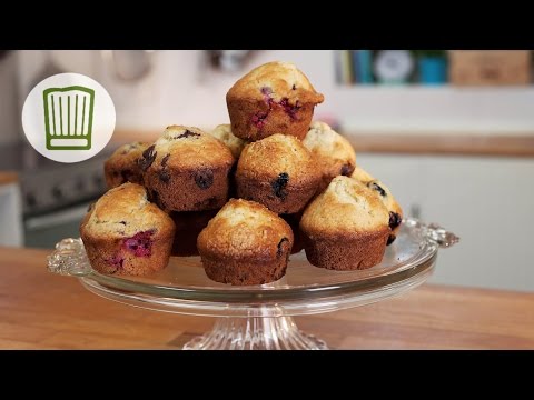 Muffins mit Schokostückchen - Muffin Rezept einfach. 