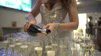 Show Girl & Strolling Table Server