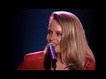 Mary Chapin Carpenter - He Thinks He&#39;ll Keep Her (1992)(Live 720p)