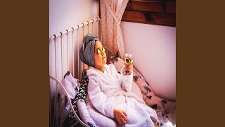 Subdued Moods for Soft Meditation Throwbacks