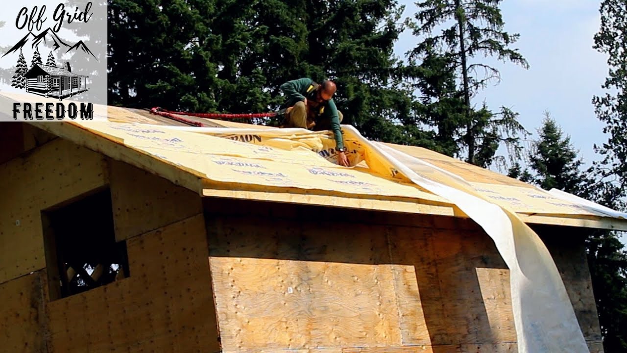 Off Grid CABIN Solo Build | Another Day Working on the Roof in Northern ...