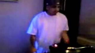 Quick Scratch Vid at Drew Buddys Pad- No serato