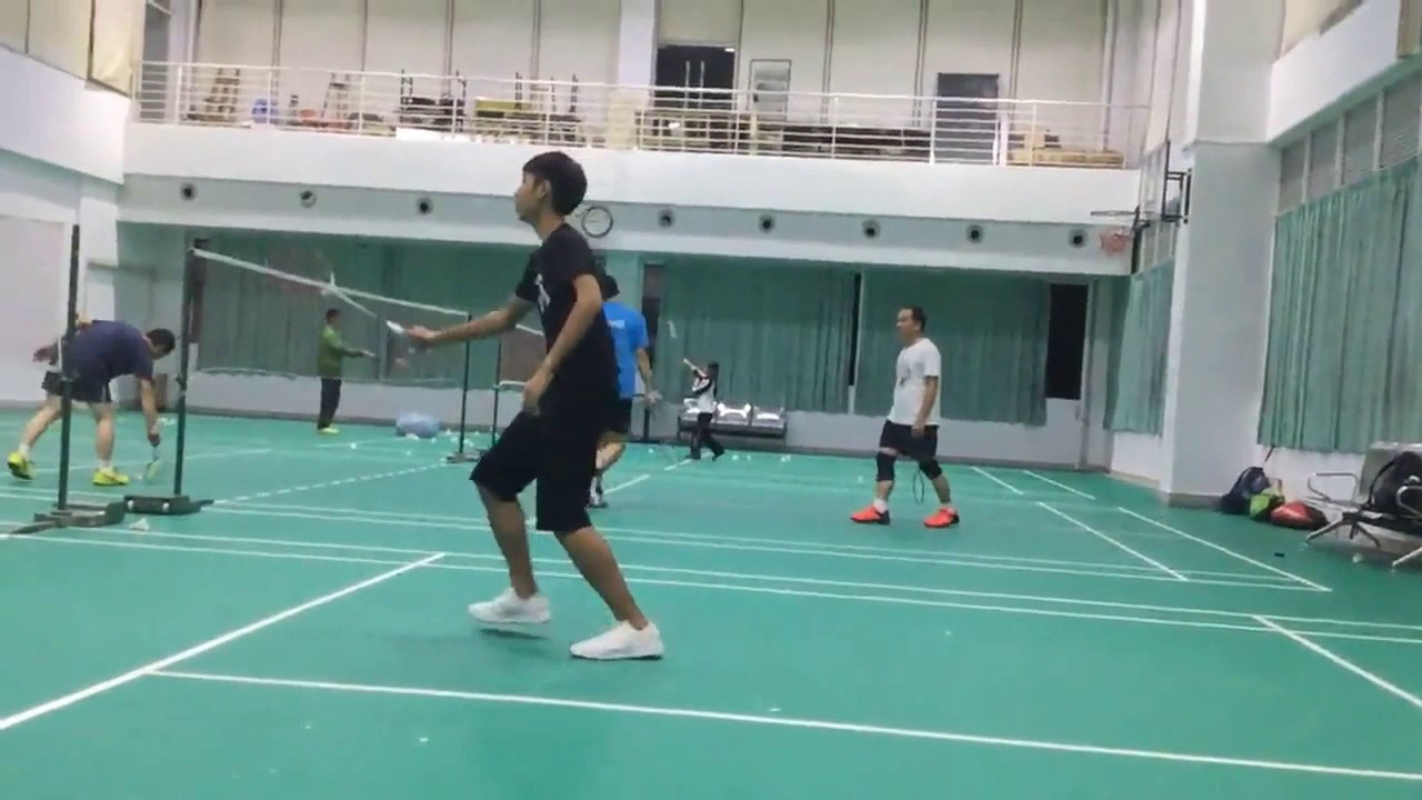 How to Get Better at Badminton (Chinese Tutorial) by Andy - YouTube