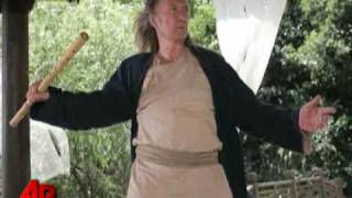 Carradine's Family Wants FBI to Probe Death