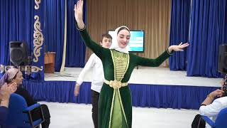В педагогическом колледже отметили День чеченской женщины
