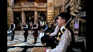 The National Youth Pipe Band of Scotland play the Ukraine national anthem at Kelvingrove