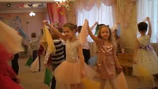 картинка: Танець з хусточками 