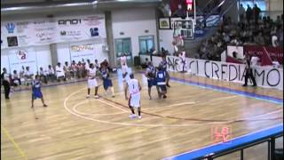 CarloAlberto Gasparello: reverse alley-hoop screenshot 1