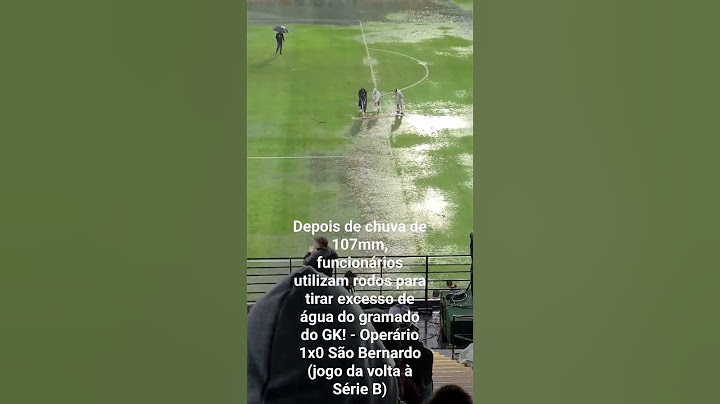 Operário 1x0 São Bernardo (jogo da volta à Série B) - Funcionários tiram excesso de água com rodos!