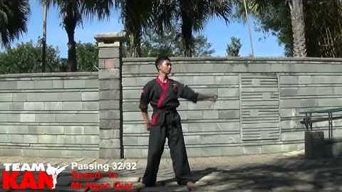 Passing nunchaku   Chuyền côn nhị khúc số 32 32   Lớp dạy côn nhị khúc 1 edcstore.vn