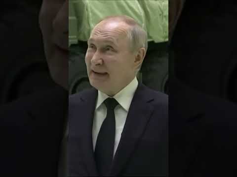 Путин посетил Обуховский завод и выступил на камеру