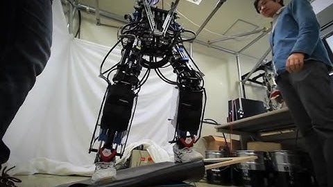 「Humanoid Project」スピード、パワー、柔軟さを備えた油圧駆動ロボットの開発に挑む先生と院生・学生たちの姿を追いました！
