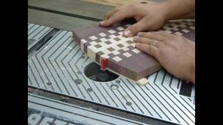 making an endgrain cutting board pt4 a multipart series on designing and building an endgrain cutting board. get the free cutting board designer at http://www.lastalias.