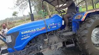 Sonalika #stunt #tractor #viral #sonalikatractorpower #automobile #trendingshorts #tarctor#farming
