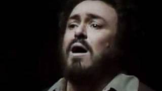 Video thumbnail of "Luciano PAVAROTTI. Una furtiva lagrima. L' elisir d' amore. G. Donizetti."