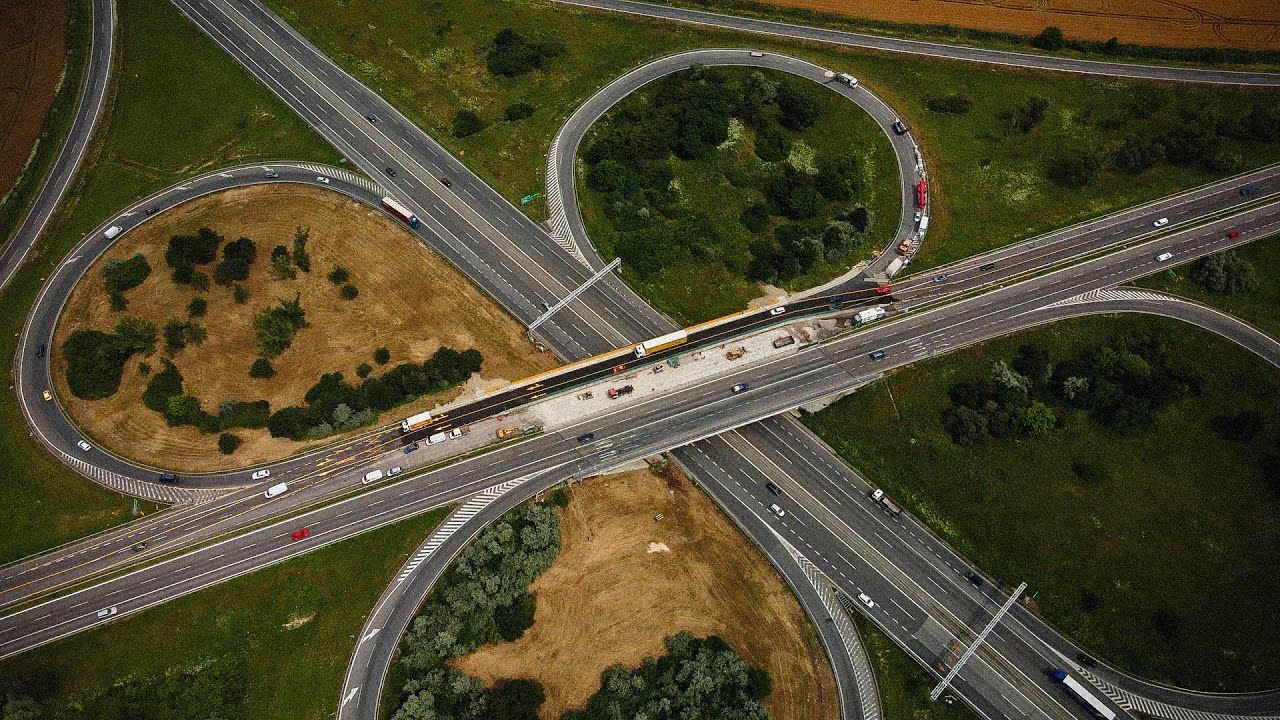 NDS l POĎTE S NAMI NA STAVBU l Most v križovatke D1 a R1, II. fáza