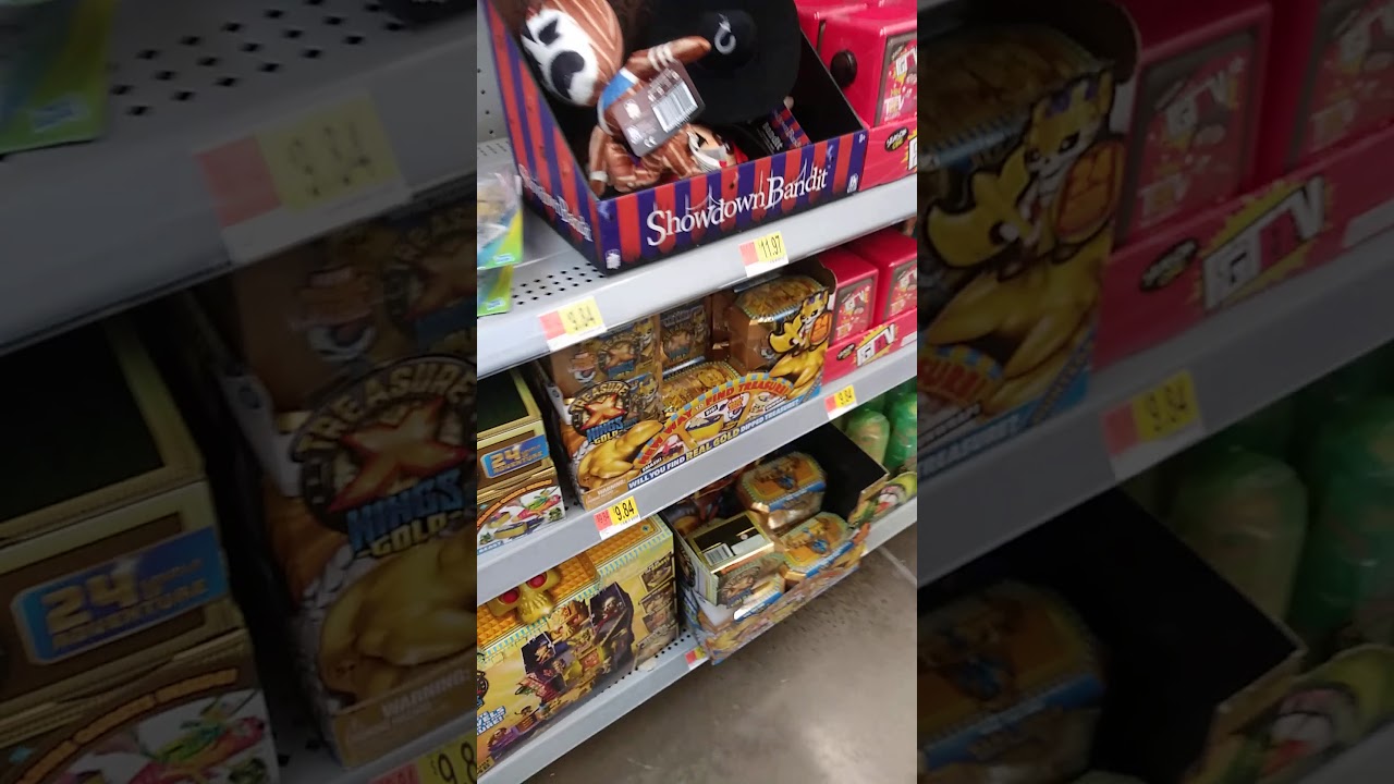 *EPIC* BEYHUNTING AT WALMART! WE FOUND NEW HASBRO SLINGSHOCK BEYBLADES