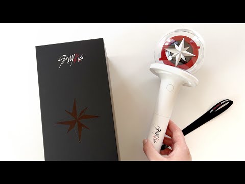 Unboxing: Stray Kids Official Light Stick Ver.2