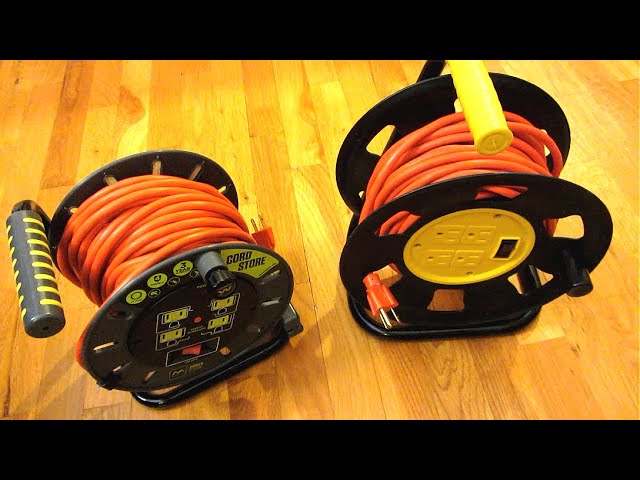 Masterplug 1 ft. 15 Amp 12AWG Large Open Metal Reel With 4-Sockets
