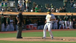 HOU@OAK: Pinder crosses the dish on Altuve's error