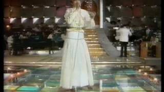 Corina Chiriac - Nimic nu poate sa invinga iubirea (Live Mamaia'83)