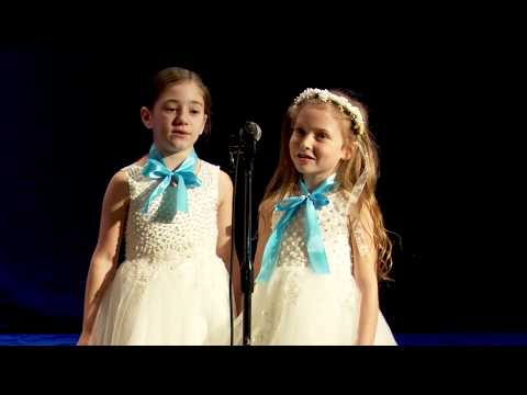 თოვლის თეთრი ფანტელი