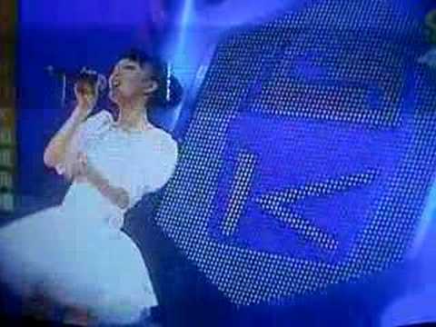 KKBOX頒獎典禮(張韶涵-隱形的翅膀)