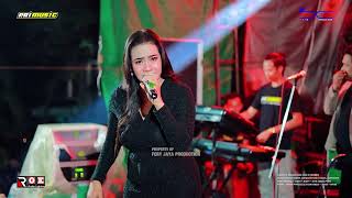 Download Lagu PRI MUSIC - SESAL - SELLY PRAWOTO - WEDDING IDA \u0026 RAMA - MINDAHAN KIDUL BATEALIT JEPARA MP3