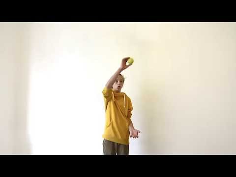 Video: Jak Se Naučit žonglovat Se Třemi Míčky