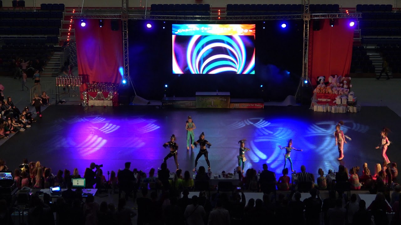 Chance for Dance 2019 - Toruń Klaudia i Oliwia, Michał i Ala, Maja i Hania, Nela i Paulina taniec sennik